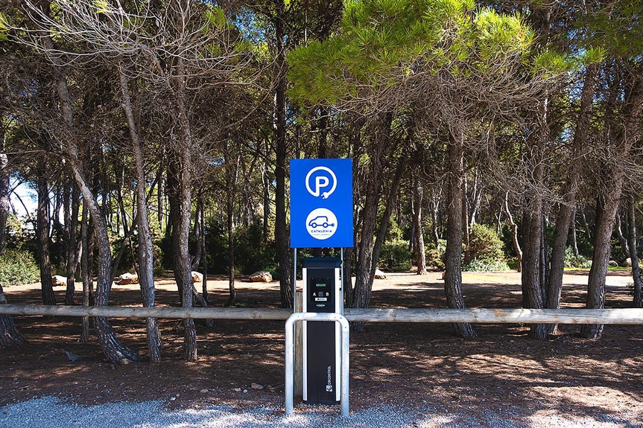 Hotel Catalonia Ses Estaques - Adults Only Santa Eulalia del Río Exterior foto