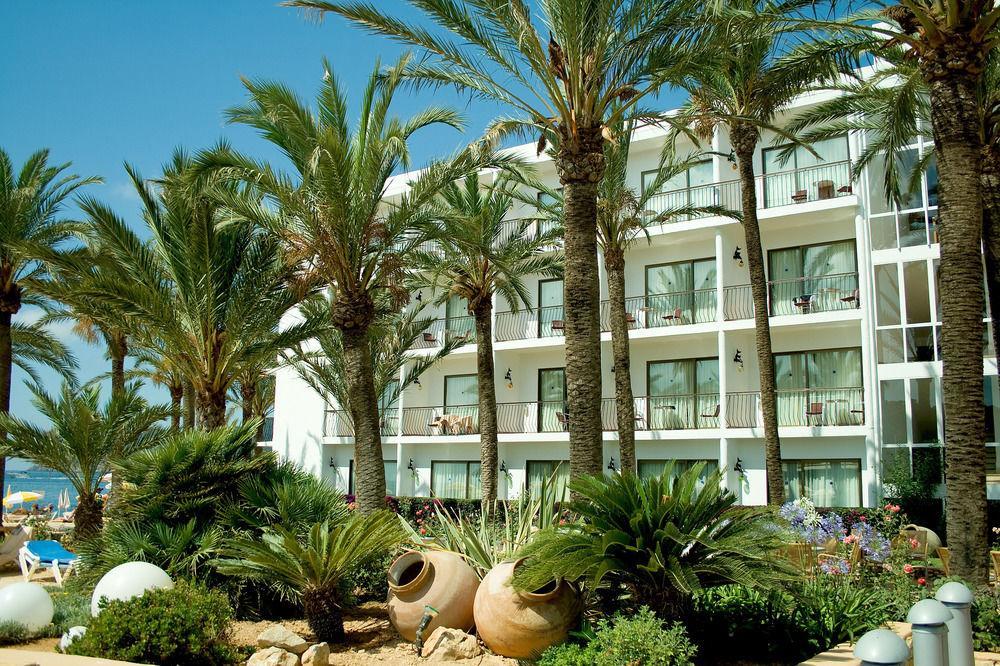 Hotel Catalonia Ses Estaques - Adults Only Santa Eulalia del Río Exterior foto