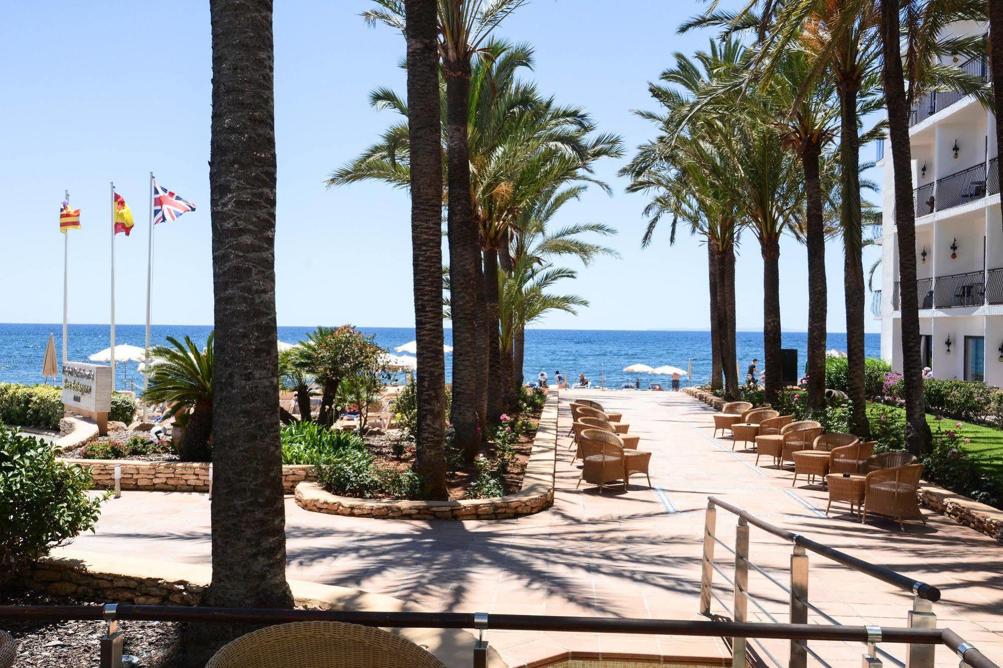Hotel Catalonia Ses Estaques - Adults Only Santa Eulalia del Río Exterior foto