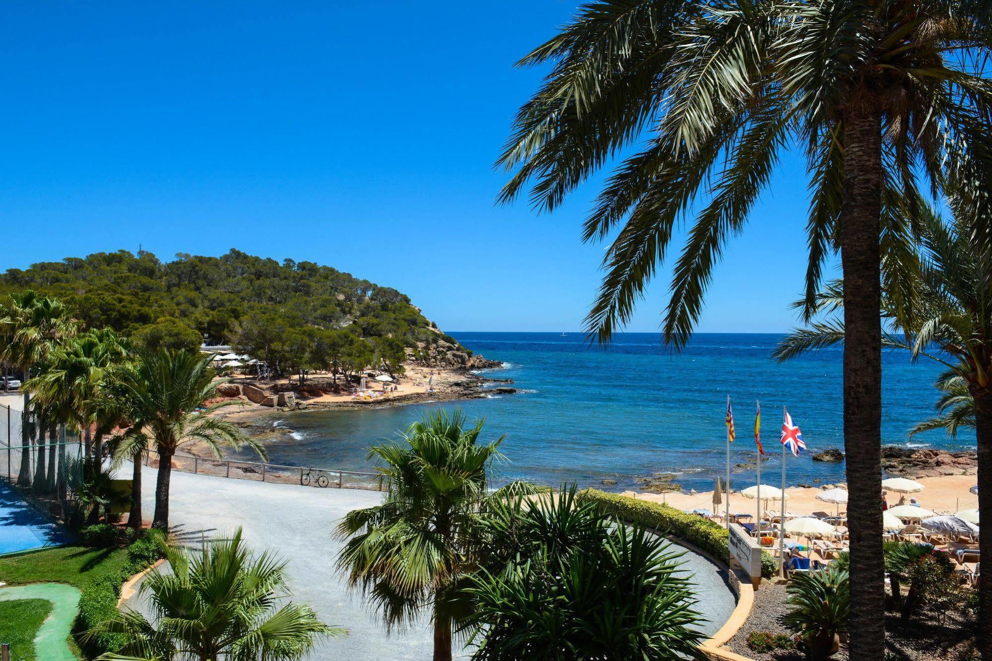 Hotel Catalonia Ses Estaques - Adults Only Santa Eulalia del Río Exterior foto